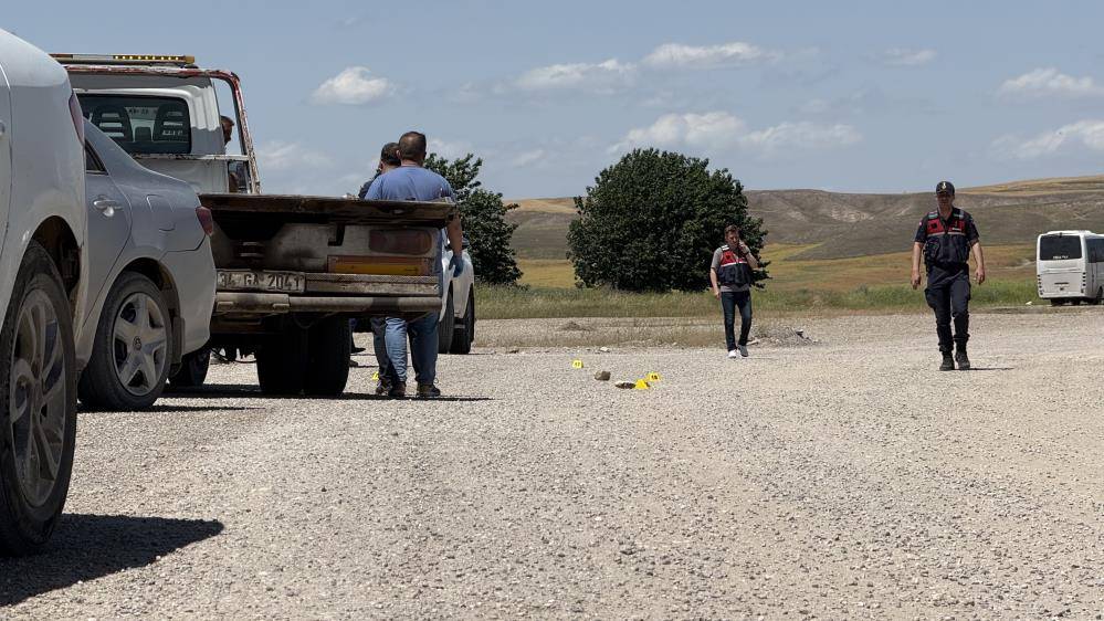 Yanan kamyonetten baba ve 15 yaşındaki oğlunun cesedi çıktı 6